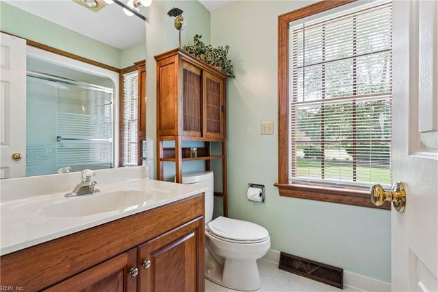 1467 Victory Hill RD, Hayes, VA 23072