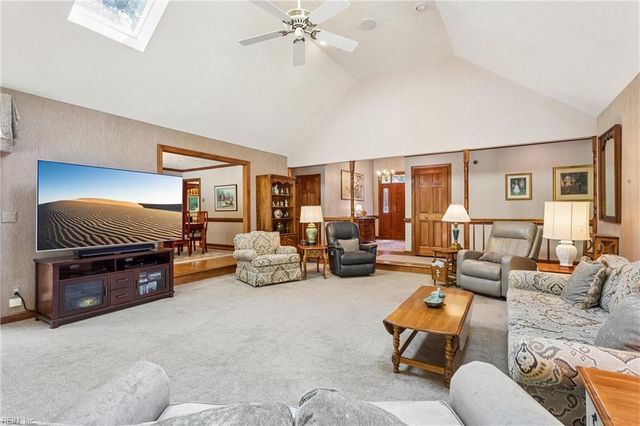 1467 Victory Hill RD, Hayes, VA 23072