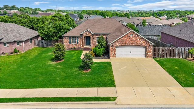 760 Sienna Drive, Centerton, AR 72719