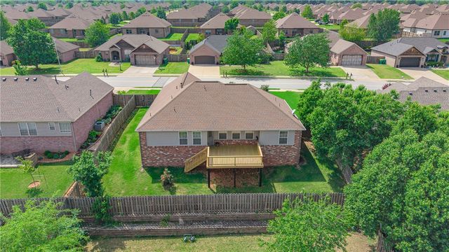 760 Sienna Drive, Centerton, AR 72719