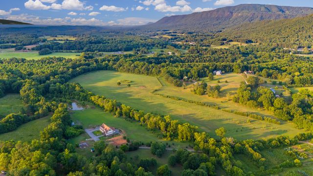 1072 Cookson Creek Road, Ocoee, TN 37361