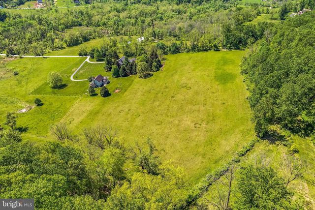2585 CHARLESTOWN RD, Phoenixville, PA 19460