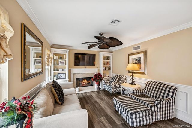 80 Fairview Avenue, Islip Terrace, NY 11752