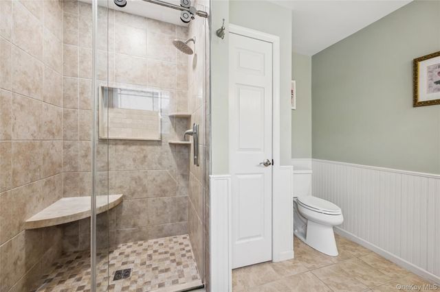 80 Fairview Avenue, Islip Terrace, NY 11752