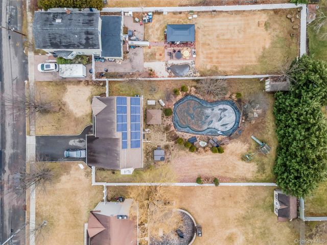 80 Fairview Avenue, Islip Terrace, NY 11752