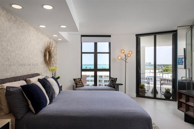 4000 Towerside Ter 804, Miami, FL 33138