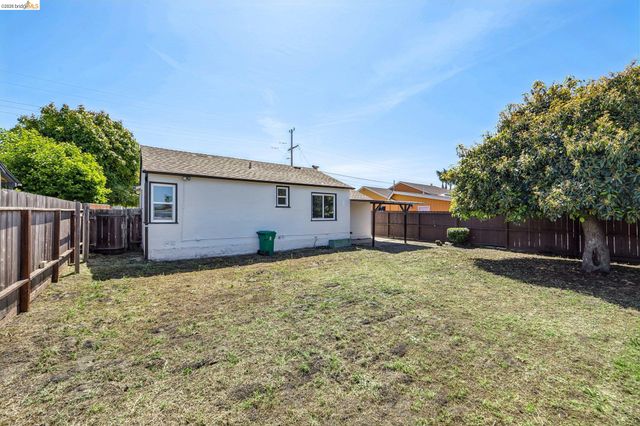 2637 Kelley Avenue, San Pablo, CA 94806