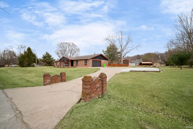 3107 Carriage Road, West Lafayette, IN 47906