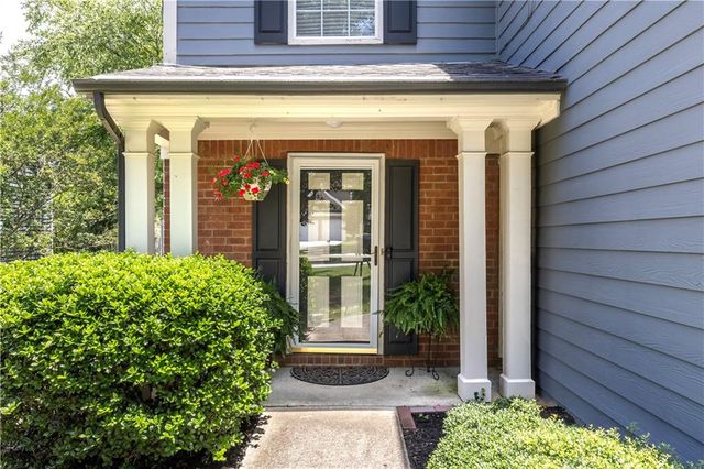 5261 Underhill Lane, Sugar Hill, GA 30518