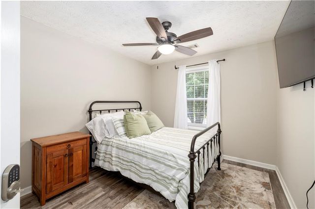 5261 Underhill Lane, Sugar Hill, GA 30518