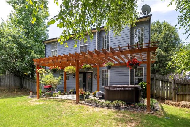 5261 Underhill Lane, Sugar Hill, GA 30518