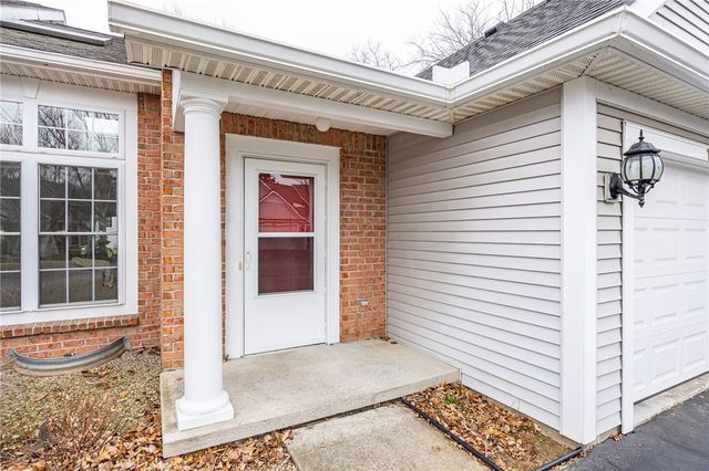 19 Amberwood Place, Greece, NY 14626