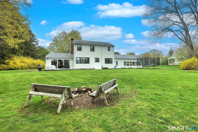 79 Meadow Wood Road, Branford, CT 06405