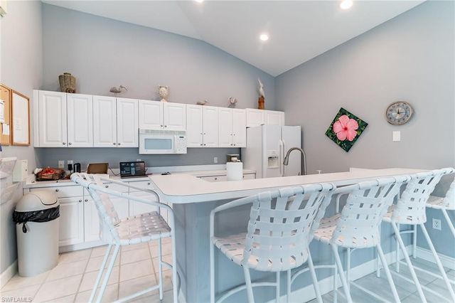 590 Club Marco Cir Unit 202, Marco Island, FL 34145