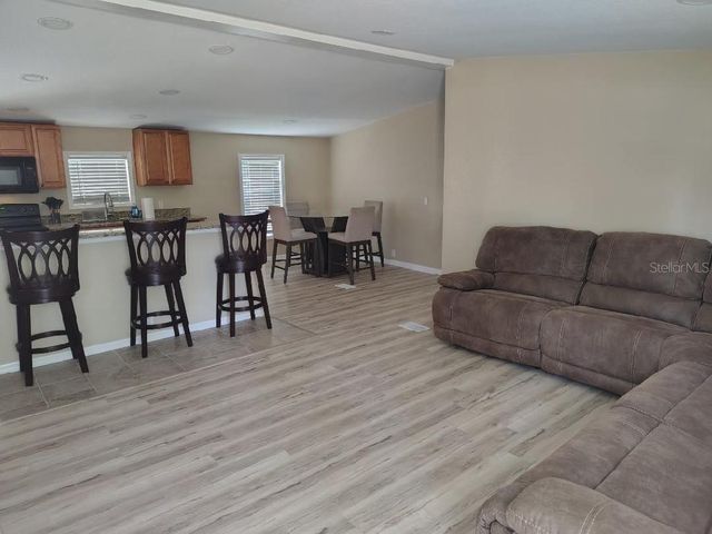 3915 SE 56TH AVENUE, Ocala, FL 34480