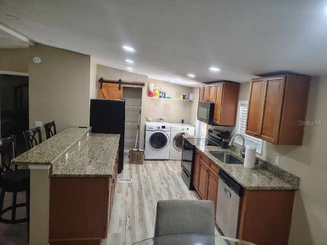 3915 SE 56TH AVENUE, Ocala, FL 34480