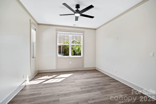 10 Heartleaf Circle, Arden, NC 28704