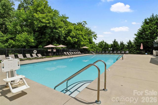 10 Heartleaf Circle, Arden, NC 28704