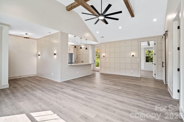 10 Heartleaf Circle, Arden, NC 28704