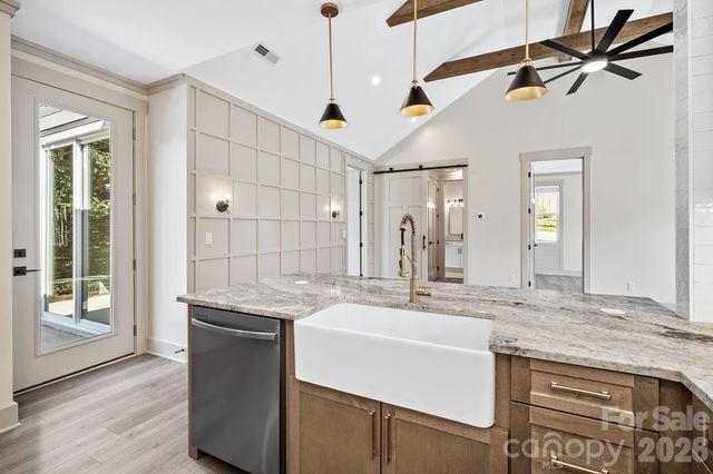 10 Heartleaf Circle, Arden, NC 28704