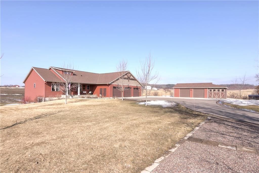 10674 70th Street, Chippewa Falls, WI 54729