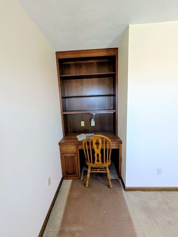 7 King Road, Charlton, MA 01507