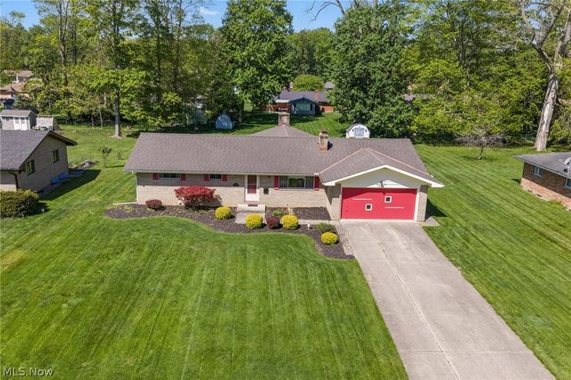 5108 Evergreen Drive, North Olmsted, OH 44070