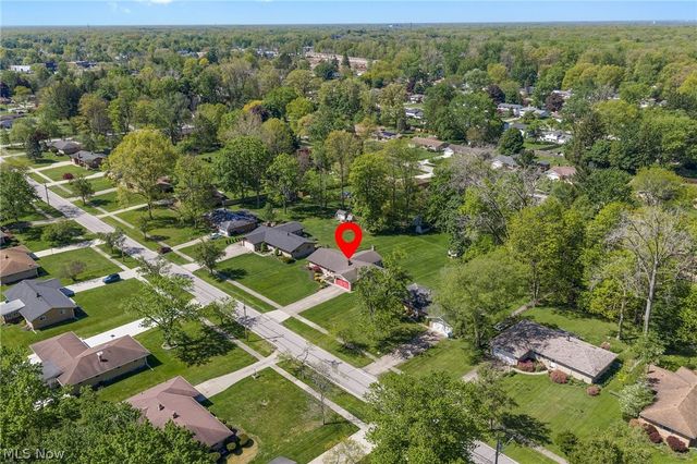 5108 Evergreen Drive, North Olmsted, OH 44070
