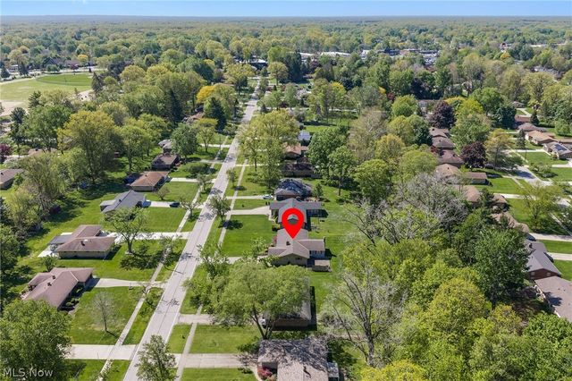 5108 Evergreen Drive, North Olmsted, OH 44070