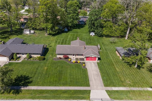 5108 Evergreen Drive, North Olmsted, OH 44070