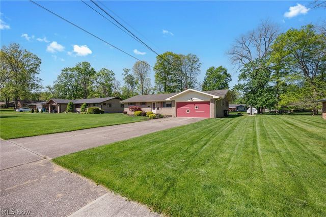 5108 Evergreen Drive, North Olmsted, OH 44070
