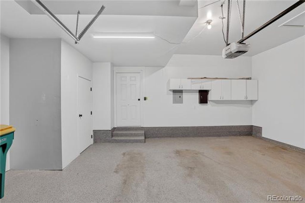 Image 25 of property listing at 6414 Silver Mesa Drive E, Highlands Ranch, CO 80130