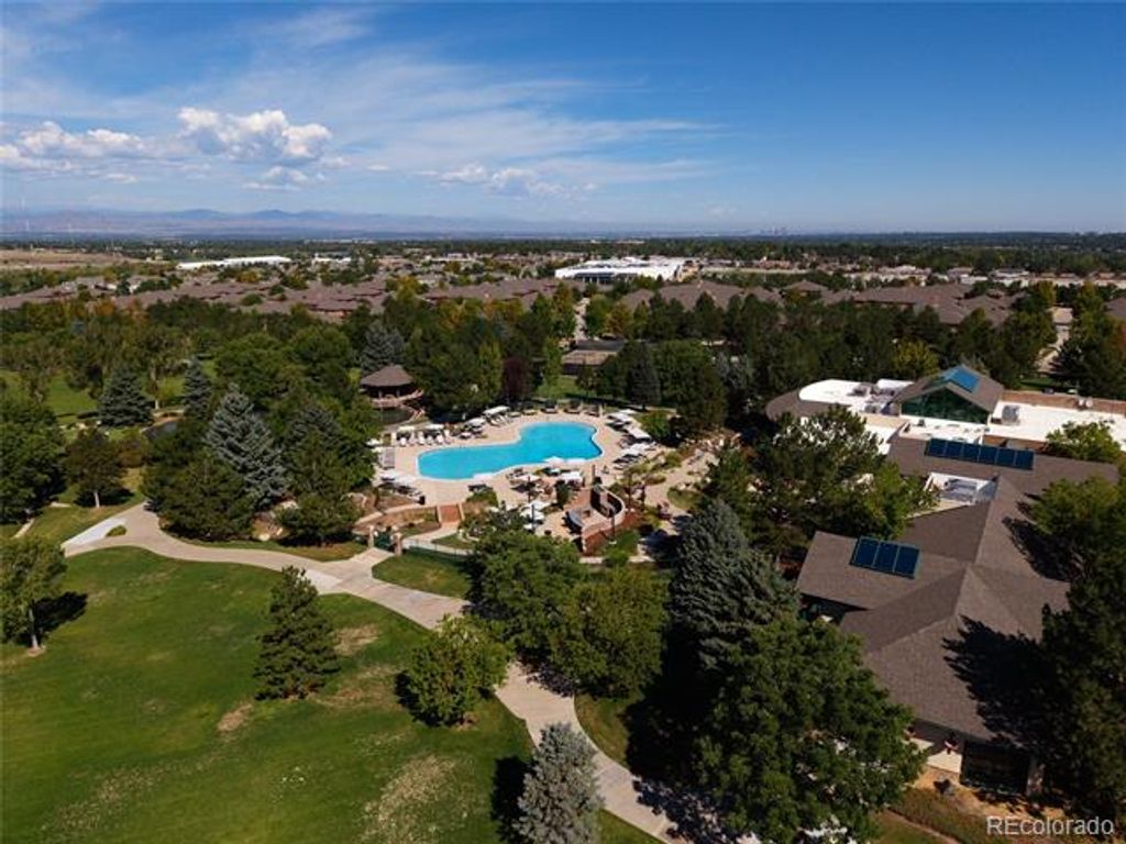 Image 28 of property listing at 6414 Silver Mesa Drive E, Highlands Ranch, CO 80130