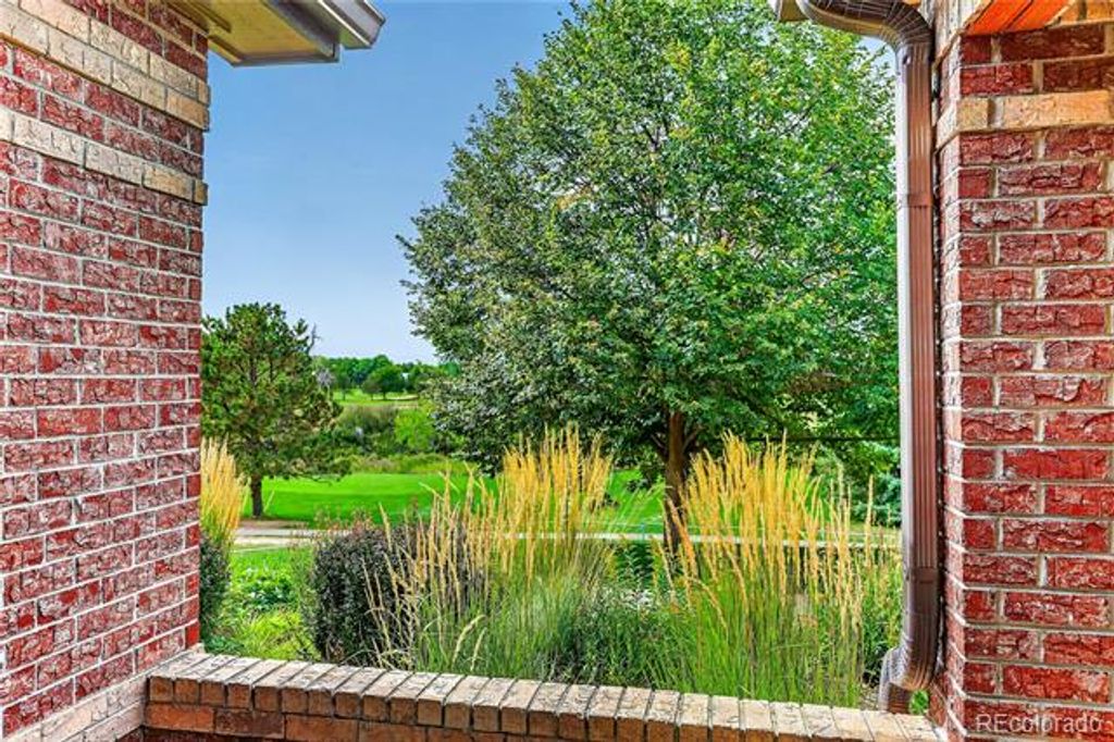 Image 3 of property listing at 6414 Silver Mesa Drive E, Highlands Ranch, CO 80130