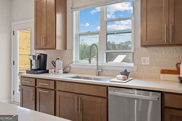 96 Epperly Way, Tucker, GA 30084