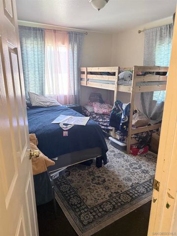 1952 Irving Ave, San Diego, CA 92113