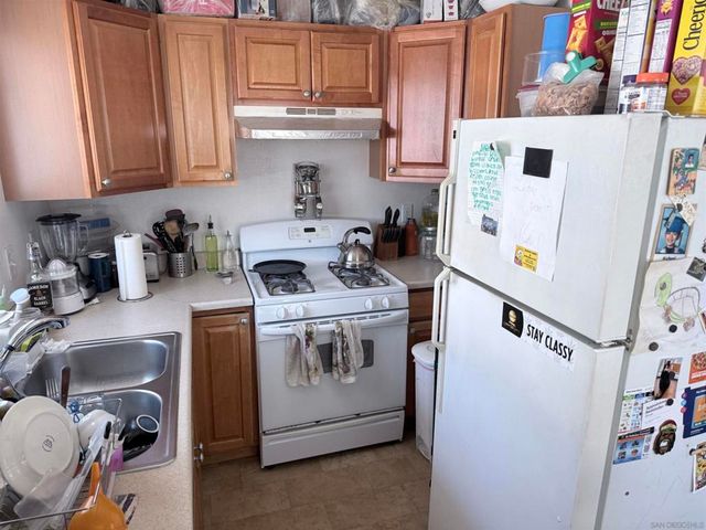 1952 Irving Ave, San Diego, CA 92113