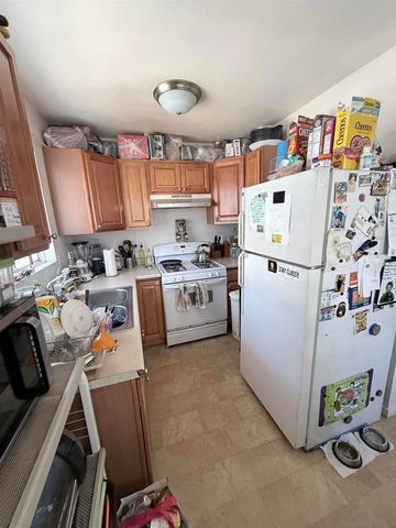 1952 Irving Ave, San Diego, CA 92113