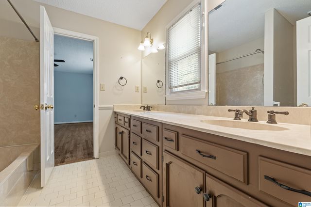 3025 BROOKHILL DRIVE, Birmingham, AL 35242