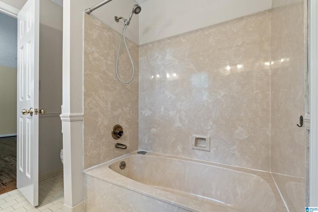 3025 BROOKHILL DRIVE, Birmingham, AL 35242