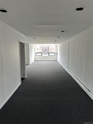 72-63 Kissena Boulevard 2A, Flushing, NY 11367