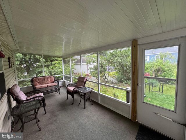 3 PINE TER, Quakertown, PA 18951