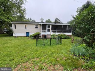 3 PINE TER, Quakertown, PA 18951