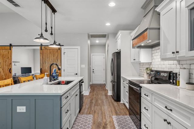 4181 Hampton Drive, Benton, AR 72019