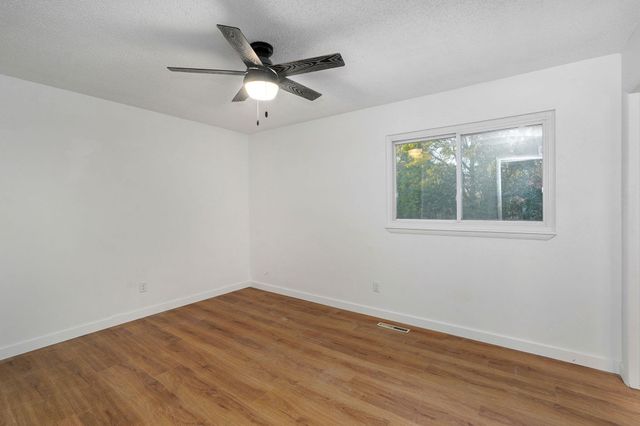 3153 West Winchester Road, Springfield, MO 65807