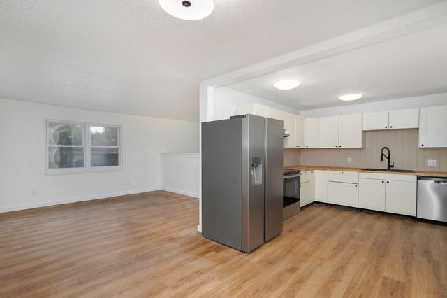 3153 West Winchester Road, Springfield, MO 65807