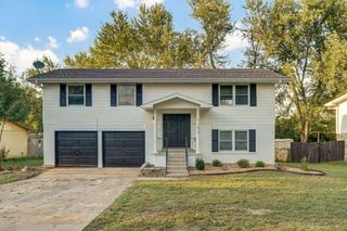 3153 West Winchester Road, Springfield, MO 65807