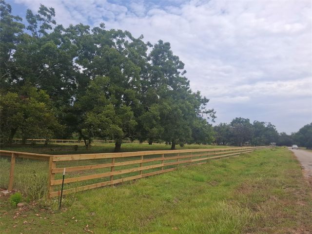 315 Pony Lane, Simonton, TX 77485