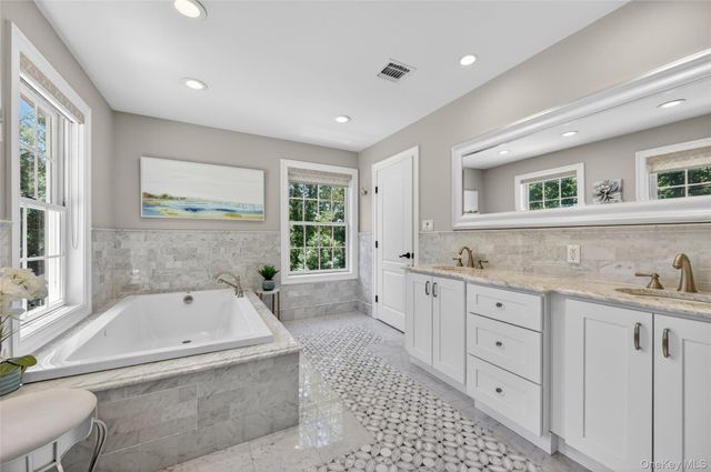 261 Harbor Road, Cold Spring Harbor, NY 11724