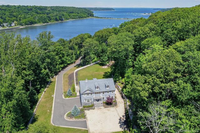261 Harbor Road, Cold Spring Harbor, NY 11724